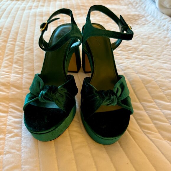 New J Crew Velvet Platform Sandals in Academic Green, size 8 - Picture 8 of 8